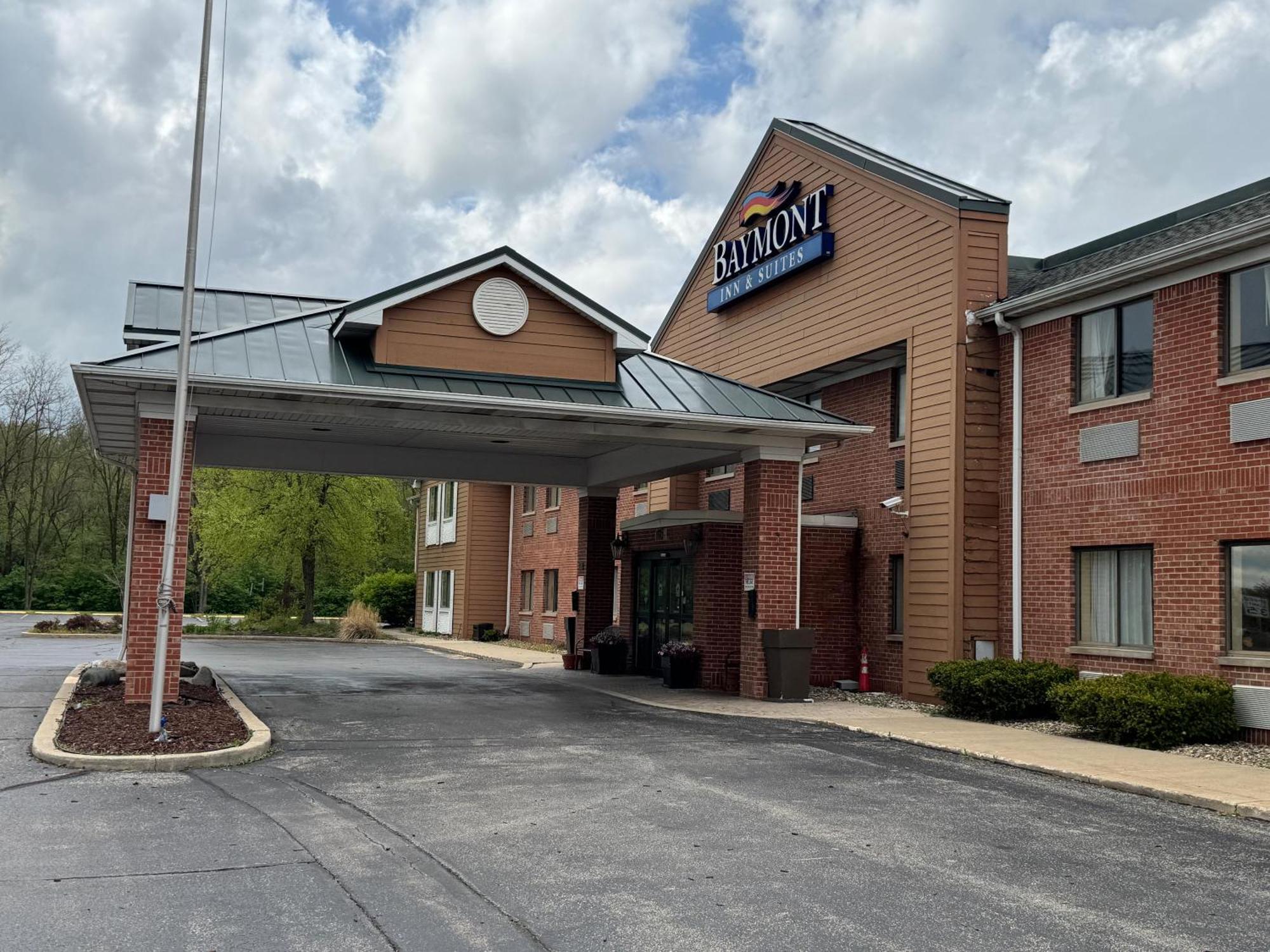 Baymont By Wyndham Mishawaka South Bend Area Exterior foto